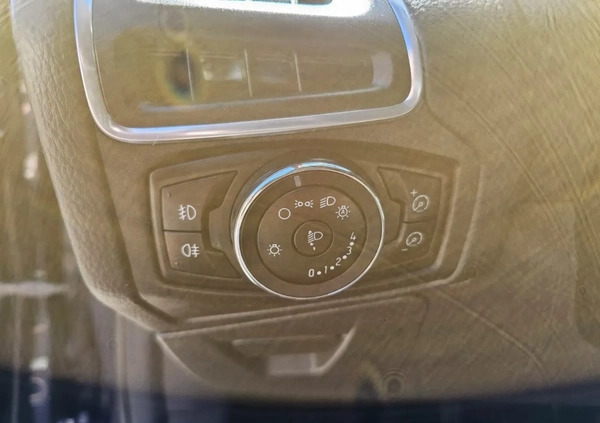 Ford Focus cena 27900 przebieg: 111326, rok produkcji 2012 z Puławy małe 704